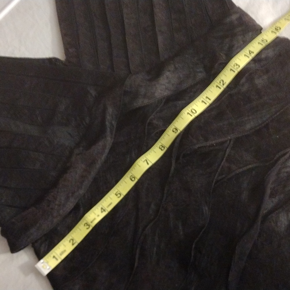 Adrianna Papell shutter ruffle pleated cocktail/prom dress black sz 10 - Picture 16 of 16